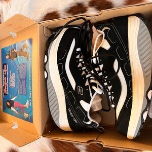 New in box hard to find sketcher shape ups